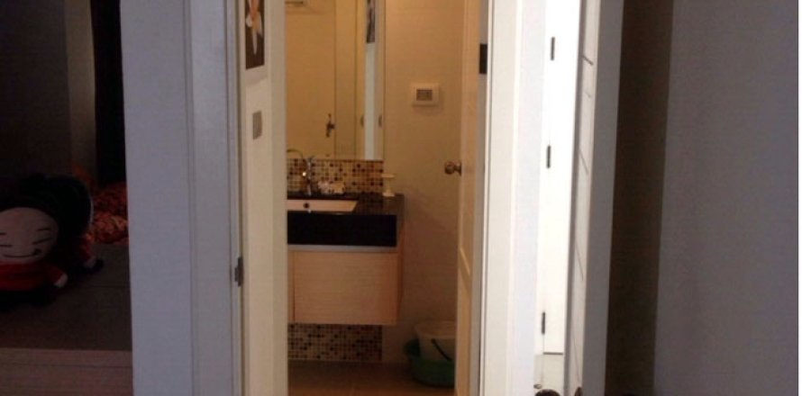 Studio in the Condo on Jomtien Beach, Pattaya, Thailand  № 204082