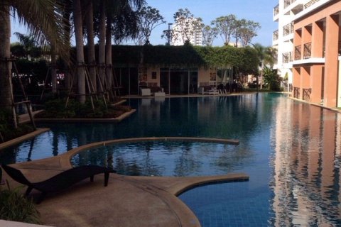 Studio in the Condo on Jomtien Beach, Pattaya, Thailand  № 204082 - photo 2