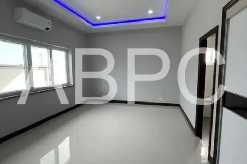 Casa de 3 dormitorios en Pattaya, Tailandia № 211520 - foto 12