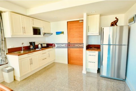 Condo in Ko Samui, Thailand, 1 bedroom № 180243 - photo 15