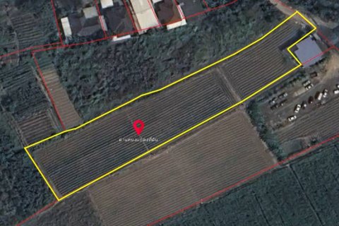 Terrain à Chiang Mai, Thaïlande № 156325