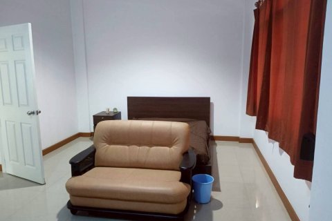 Maison à Phra Khanong, Bangkok, Thaïlande 4 chambres № 170659 - photo 6