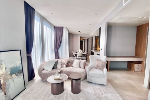 Condo à Watthana, Bangkok, Thaïlande, 3 chambres  № 170656 - photo 2