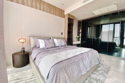 Condo à Watthana, Bangkok, Thaïlande, 3 chambres  № 170656 - photo 15