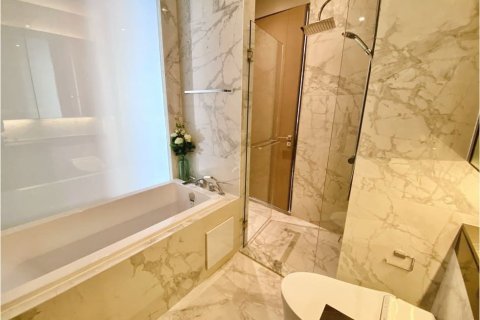 Condo à Watthana, Bangkok, Thaïlande, 3 chambres  № 170656 - photo 11