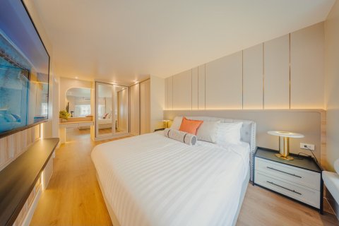 Condo in Yan Nawa, Bangkok, Thailand, 2 bedrooms  № 157036 - photo 6