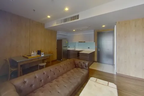 Кондоминиум с 2 спальнями в Ваттхане, Бангкок, Таиланд № 157035 - фото 2