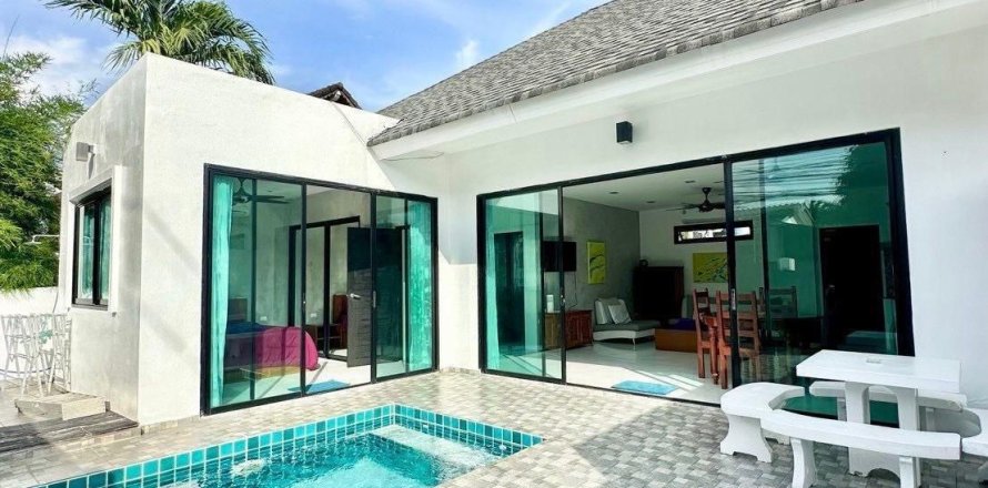 Villa in Phuket, Thailand 2 bedrooms № 157039
