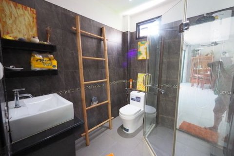 Villa in Phuket, Thailand 2 bedrooms № 157039 - photo 8