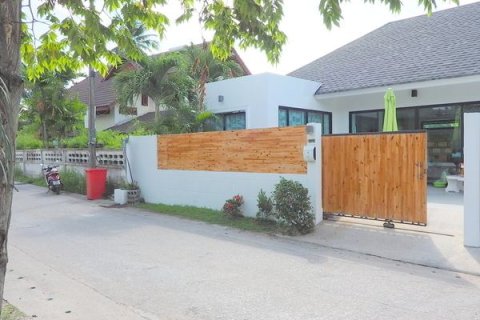 Villa in Phuket, Thailand 2 bedrooms № 157039 - photo 11