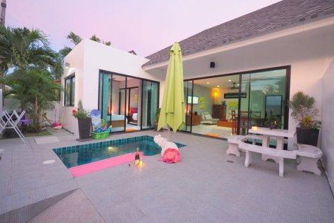 Villa in Phuket, Thailand 2 bedrooms № 157039