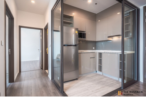 Condo in Bangkok, Thailand, 2 bedrooms  № 202357