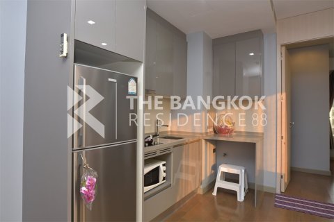Condo in Bangkok, Thailand, 1 bedroom № 202352 - photo 3