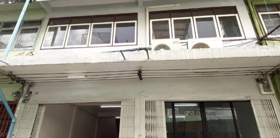 Таунхаус в Ян Наве, Бангкок, Таиланд с 3 спальнями  № 151986