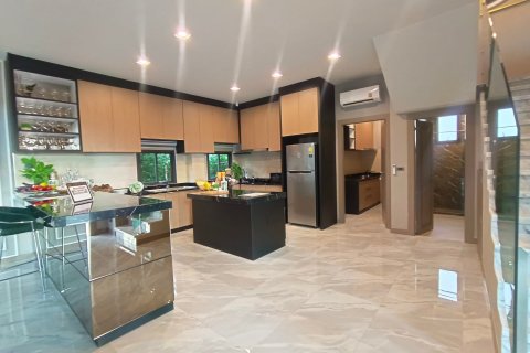 House in Thailand, Thailand 3 bedrooms № 157589 - photo 17