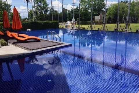 House in Pattaya, Thailand 3 bedrooms № 157594 - photo 12