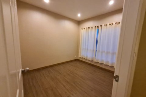 House in Pattaya, Thailand 3 bedrooms № 157594 - photo 9