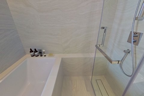 Studio dans le Condo à Watthana, Bangkok, Thaïlande  № 159599 - photo 6