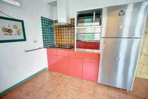 House in Kathu, Thailand 4 bedrooms № 159600 - photo 3