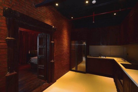 Condo in Bangkok, Thailand, 3 bedrooms  № 143184 - photo 16