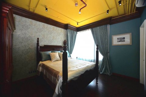 Condo in Bangkok, Thailand, 3 bedrooms  № 143184 - photo 11