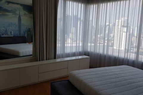 Кондоминиум с 2 спальнями в Бангкоке, Таиланд № 143186 - фото 4