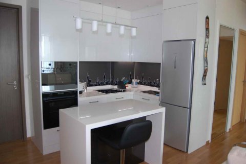 Кондоминиум с 2 спальнями в Бангкоке, Таиланд № 143186 - фото 7