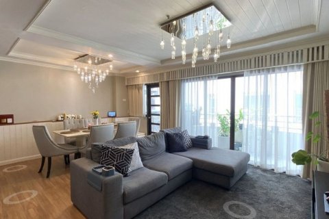 Condo à Bangkok, Thaïlande, 3 chambres  № 143181 - photo 1