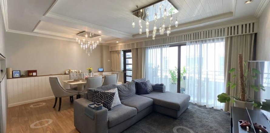 Condo à Bangkok, Thaïlande, 3 chambres  № 143181