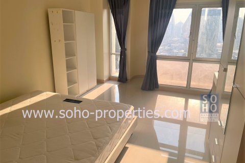 Condo in Bangkok, Thailand, 1 bedroom  № 143183 - photo 4