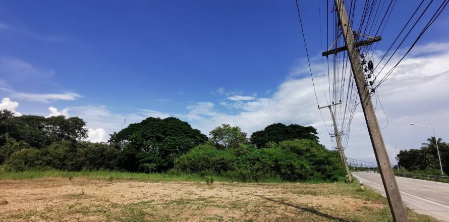 Land in Saraburi, Thailand 3200 sq.m. № 159550