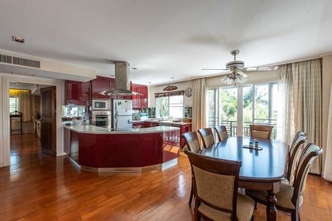 Кондоминиум с 3 спальнями в Ча-аме, Таиланд № 141181 - фото 10