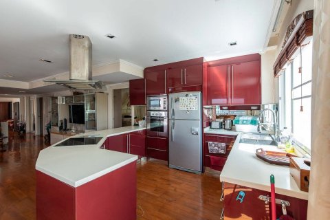 Кондоминиум с 3 спальнями в Ча-аме, Таиланд № 141181 - фото 11