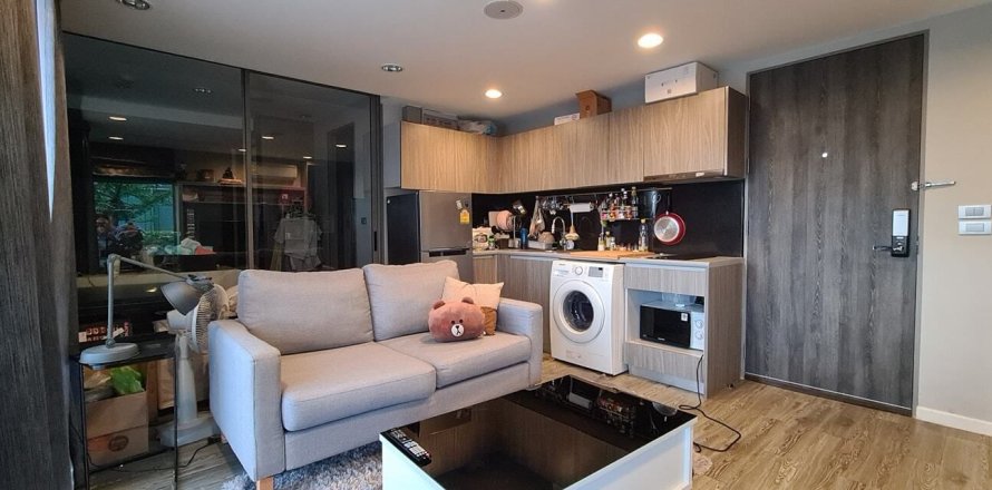 Studio dans le Condo à Chatuchak, Bangkok, Thaïlande № 155212