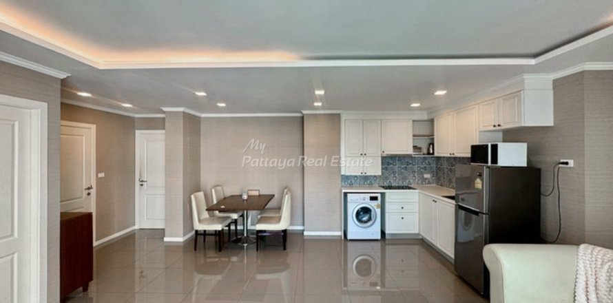 Condo on Jomtien Beach, Pattaya, Thailand, 2 bedrooms  № 157408