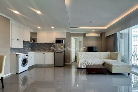 Condo on Jomtien Beach, Pattaya, Thailand, 2 bedrooms  № 157408 - photo 2