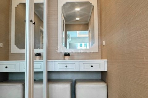 Condo on Jomtien Beach, Pattaya, Thailand, 2 bedrooms  № 157408 - photo 7