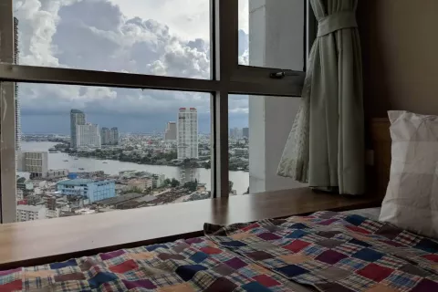 Кондоминиум с 2 спальнями в Сатхоне, Бангкок, Таиланд № 141200 - фото 2