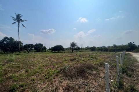 Земельный участок в Пран Бури, Таиланд  № 172706 - фото 2