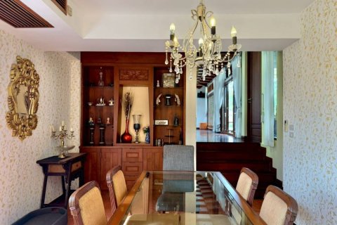 Вилла в Паттайе, Таиланд с 4 спальнями  № 172707 - фото 5