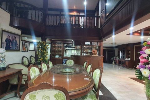 Maison à Bangkok, Thaïlande 7 chambres № 172708 - photo 6