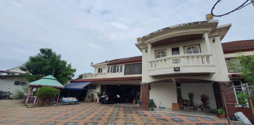 Maison à Bangkok, Thaïlande 7 chambres № 172708