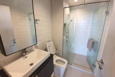 Condo in Chatuchak, Bangkok, Thailand, 2 bedrooms  № 172704 - photo 7