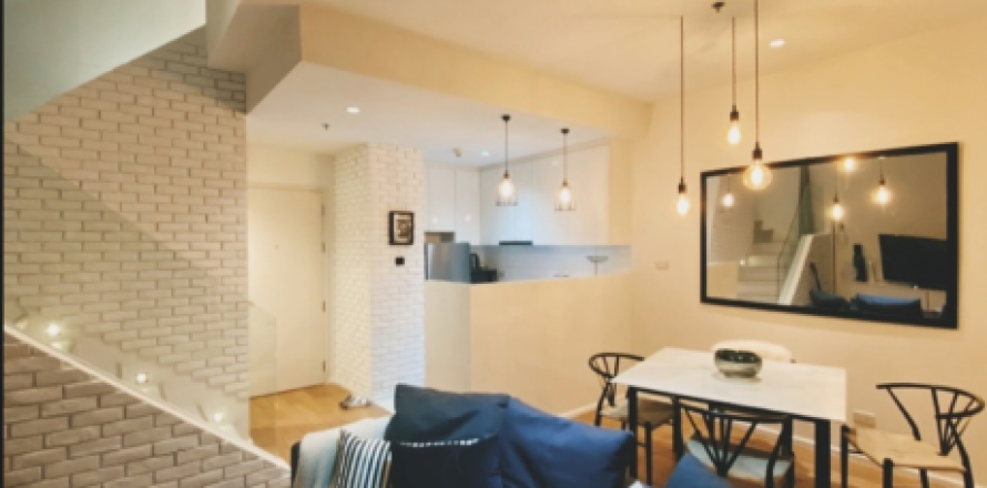 Studio in the Condo in Ratchathewi, Bangkok, Thailand  № 152832