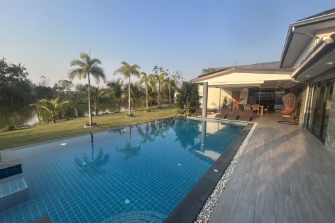 Вилла в Хуа Хине, Таиланд с 3 спальнями  № 162911 - фото 5