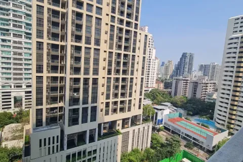 Studio dans le Condo à Watthana, Bangkok, Thaïlande  № 162909 - photo 5