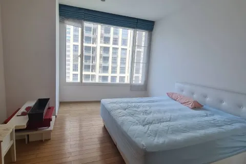 Studio dans le Condo à Watthana, Bangkok, Thaïlande  № 162909