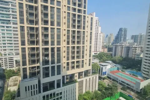 Studio dans le Condo à Watthana, Bangkok, Thaïlande  № 162909 - photo 9