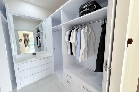 Villa à Hua Hin, Thaïlande 4 chambres № 162908 - photo 13