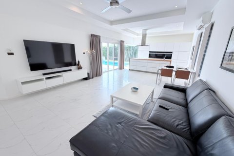 Villa à Hua Hin, Thaïlande 4 chambres № 162908 - photo 8